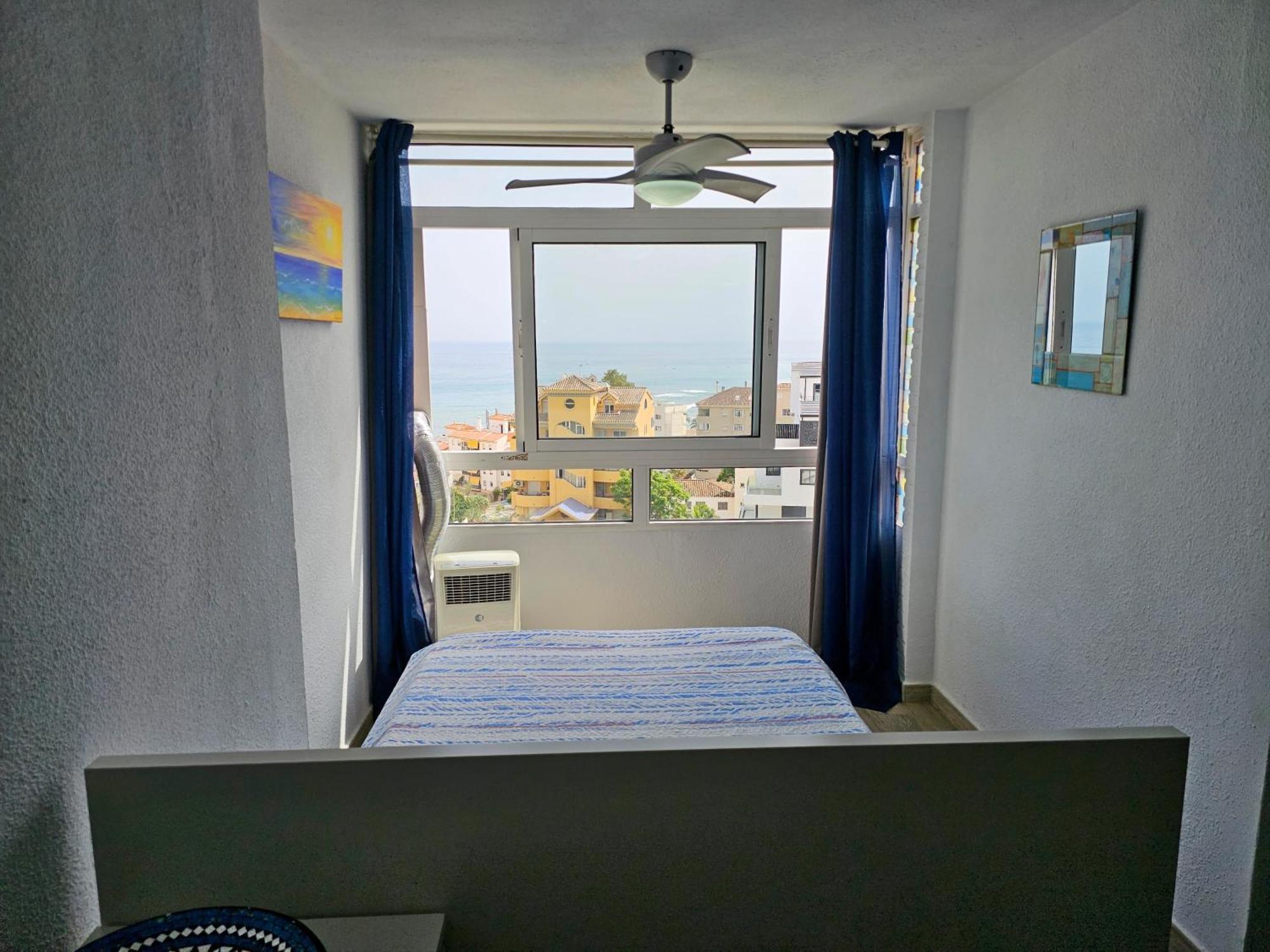 Torre San Francisco Sun & Beach Беналмадена Екстериор снимка